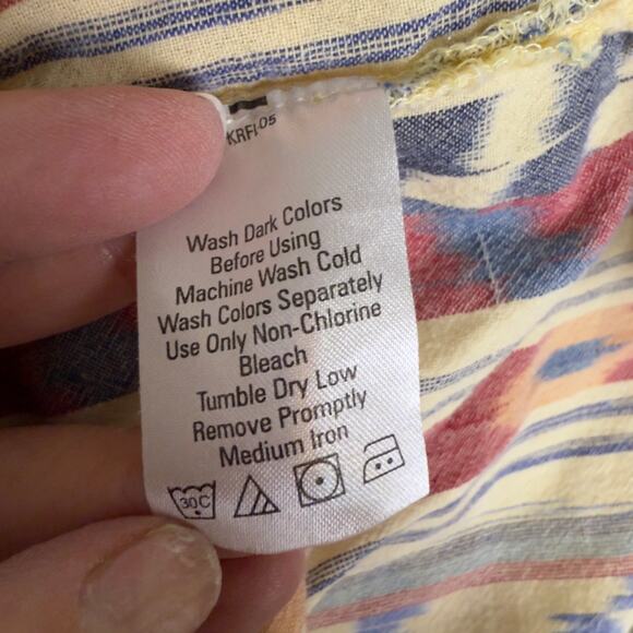 Roaman's Women's Size 28W Tribal Vertical Print Button Up 3/4 Sleeve Blouse # - Picture 6 of 7